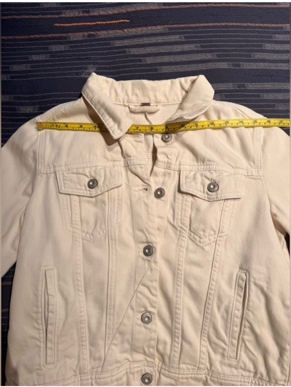 Free People Rumors denim jacket in ecru, size S - Picture 8 of 9